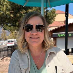 Meet your Posher, Tara